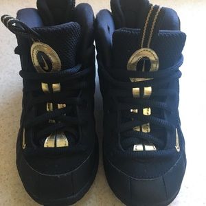 Nike Air Foamposite Pro Black Mettalic Gold